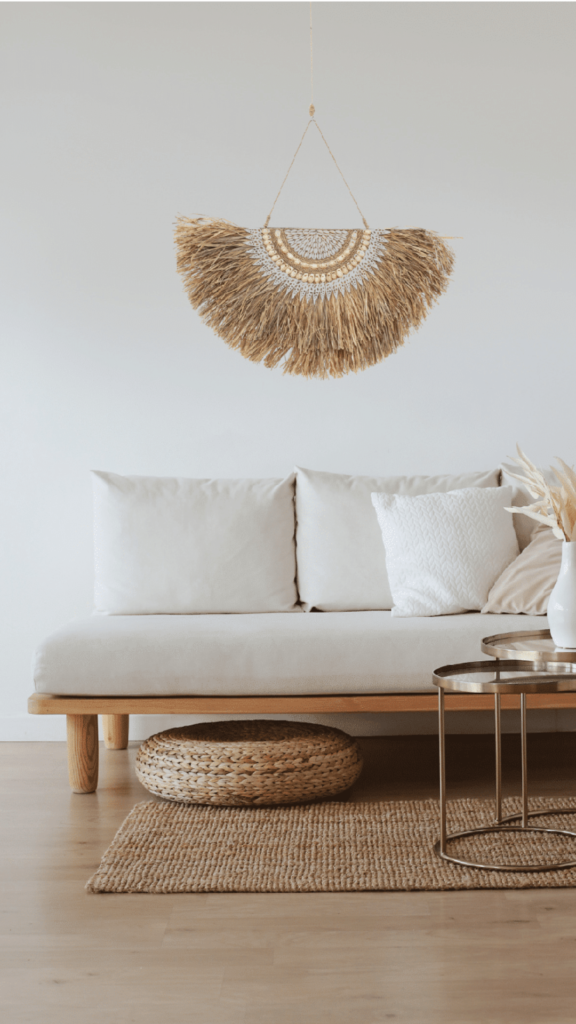 Decorațiune evantai handmade din iarbă de mare naturală, decorată cu scoici autentice, stil boho